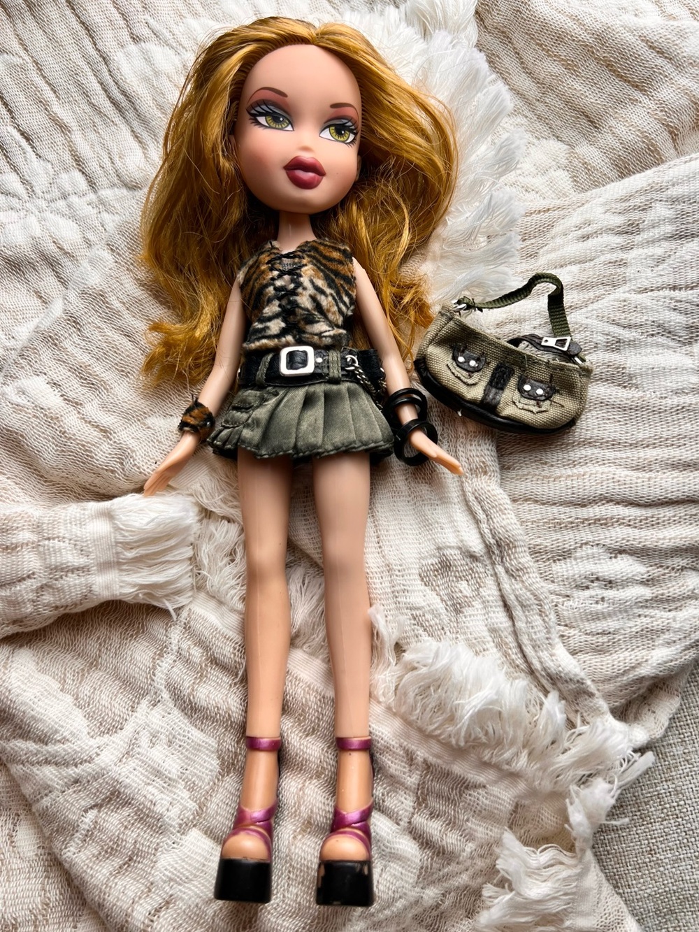 BRATZ Vintage 2001 'Wild Life Safari - Meygan' Collectible Bratz Doll